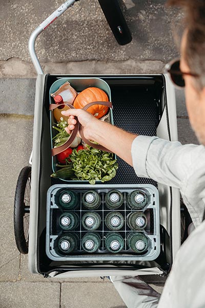 Croozer Cargo Pakko getting loaded with groceries - top view
